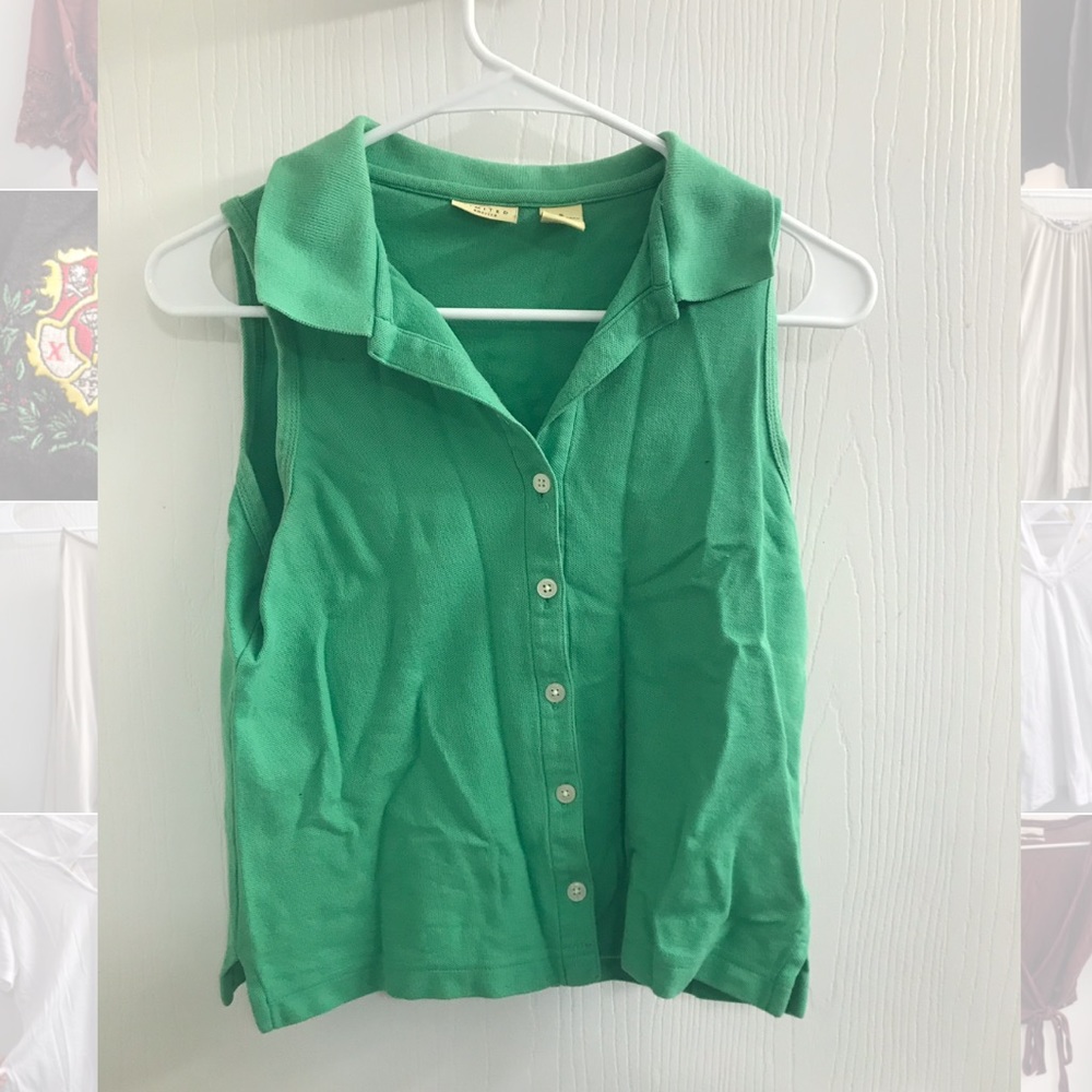 Button Down Crop